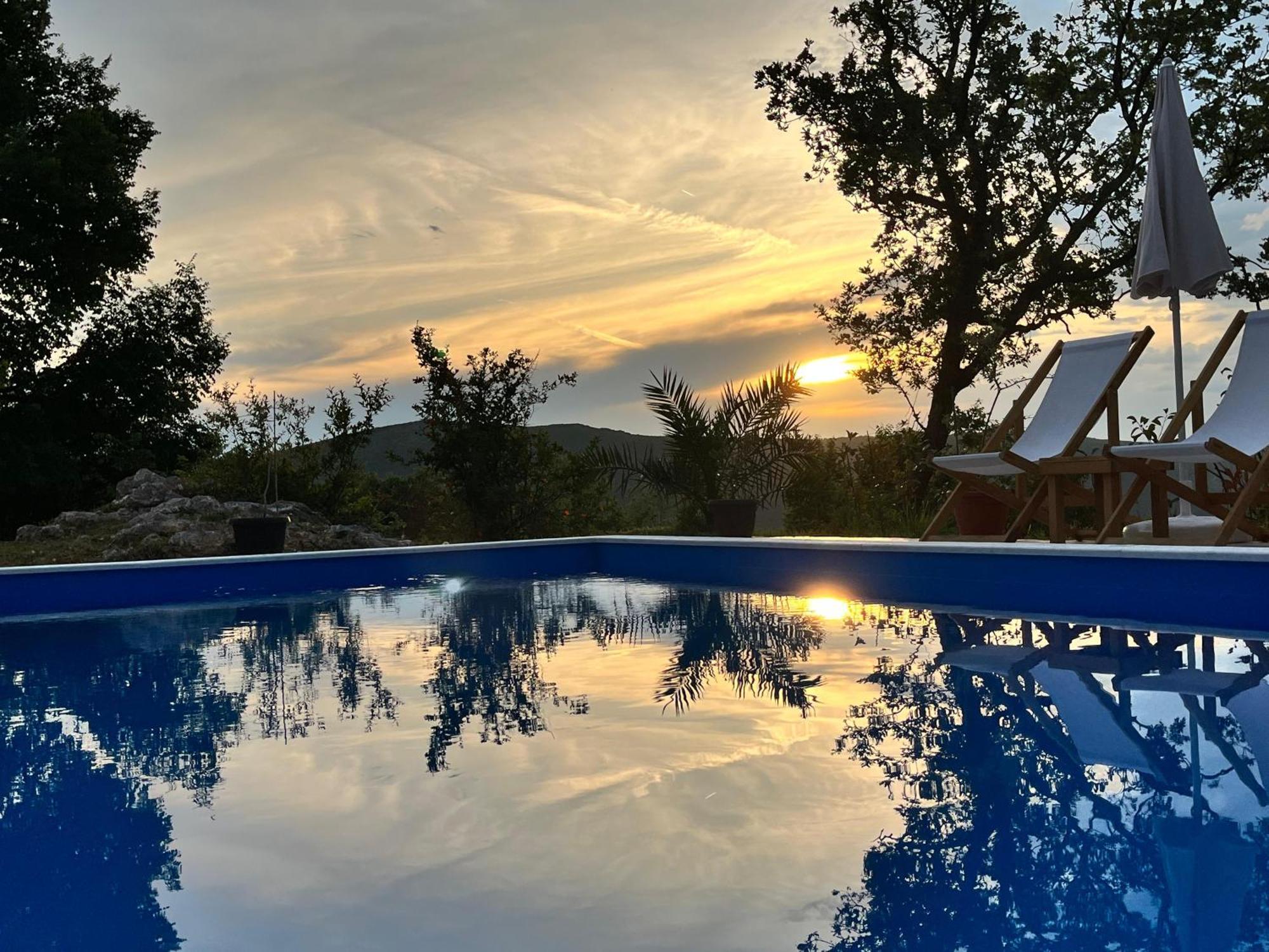 Guesthouse P&A Budva Exterior photo