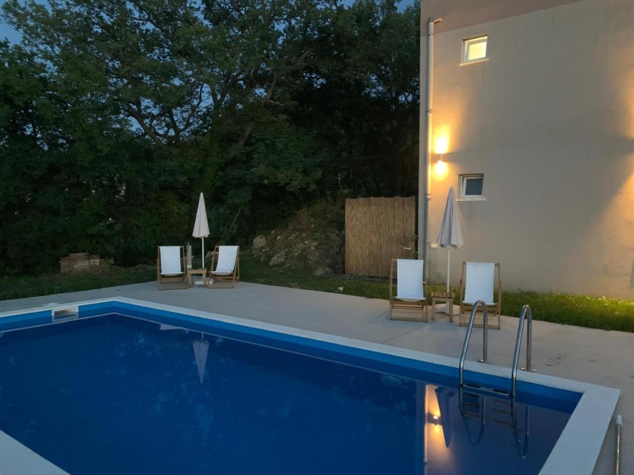 Guesthouse P&A Budva Exterior photo