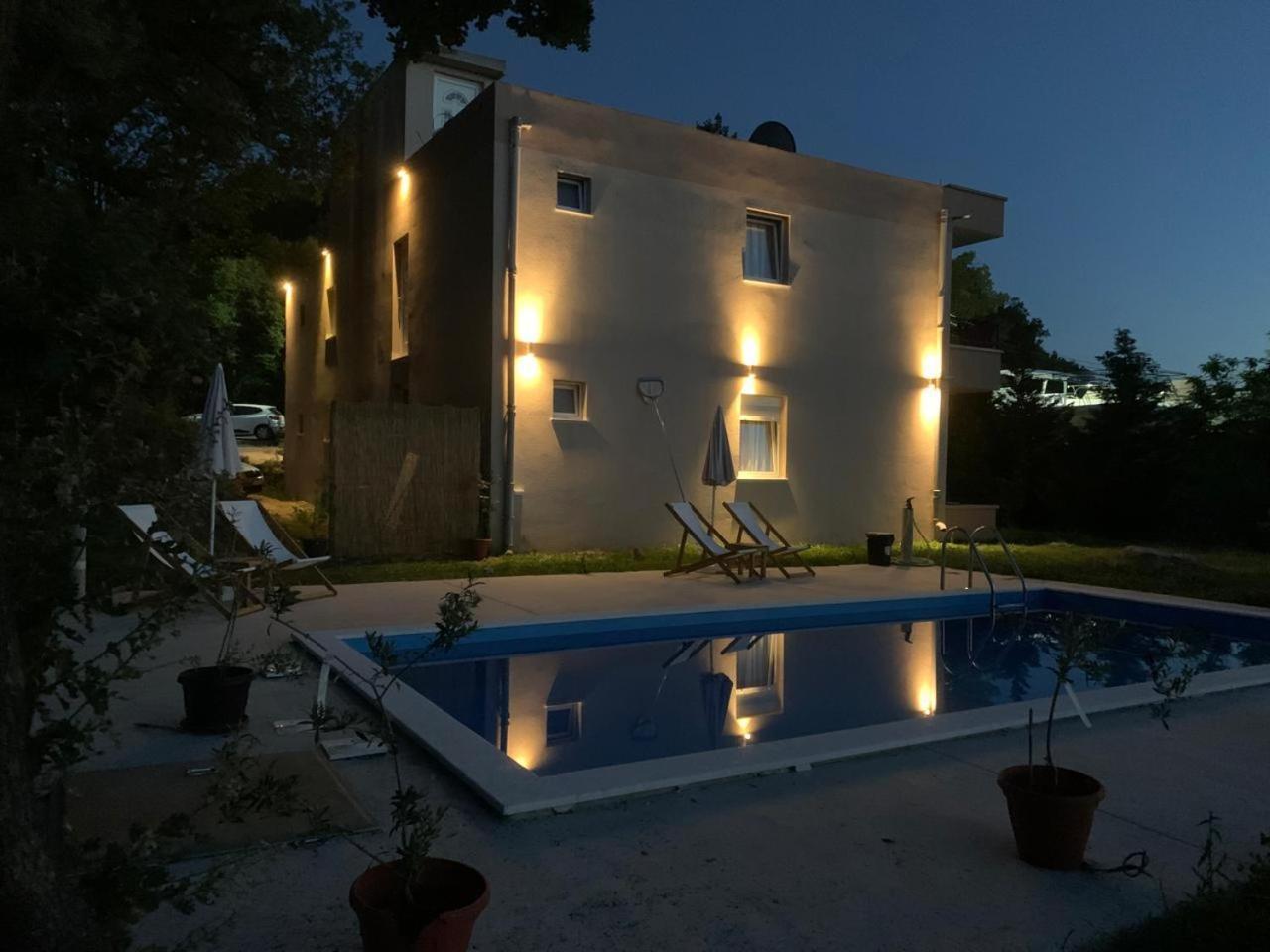Guesthouse P&A Budva Exterior photo