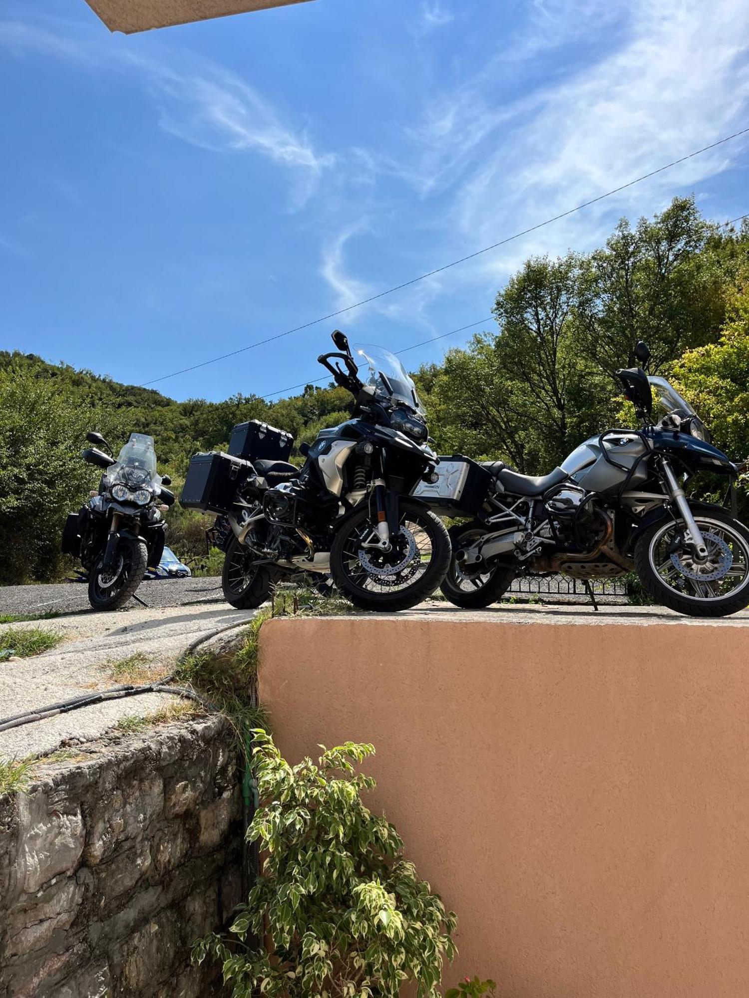 Guesthouse P&A Budva Exterior photo