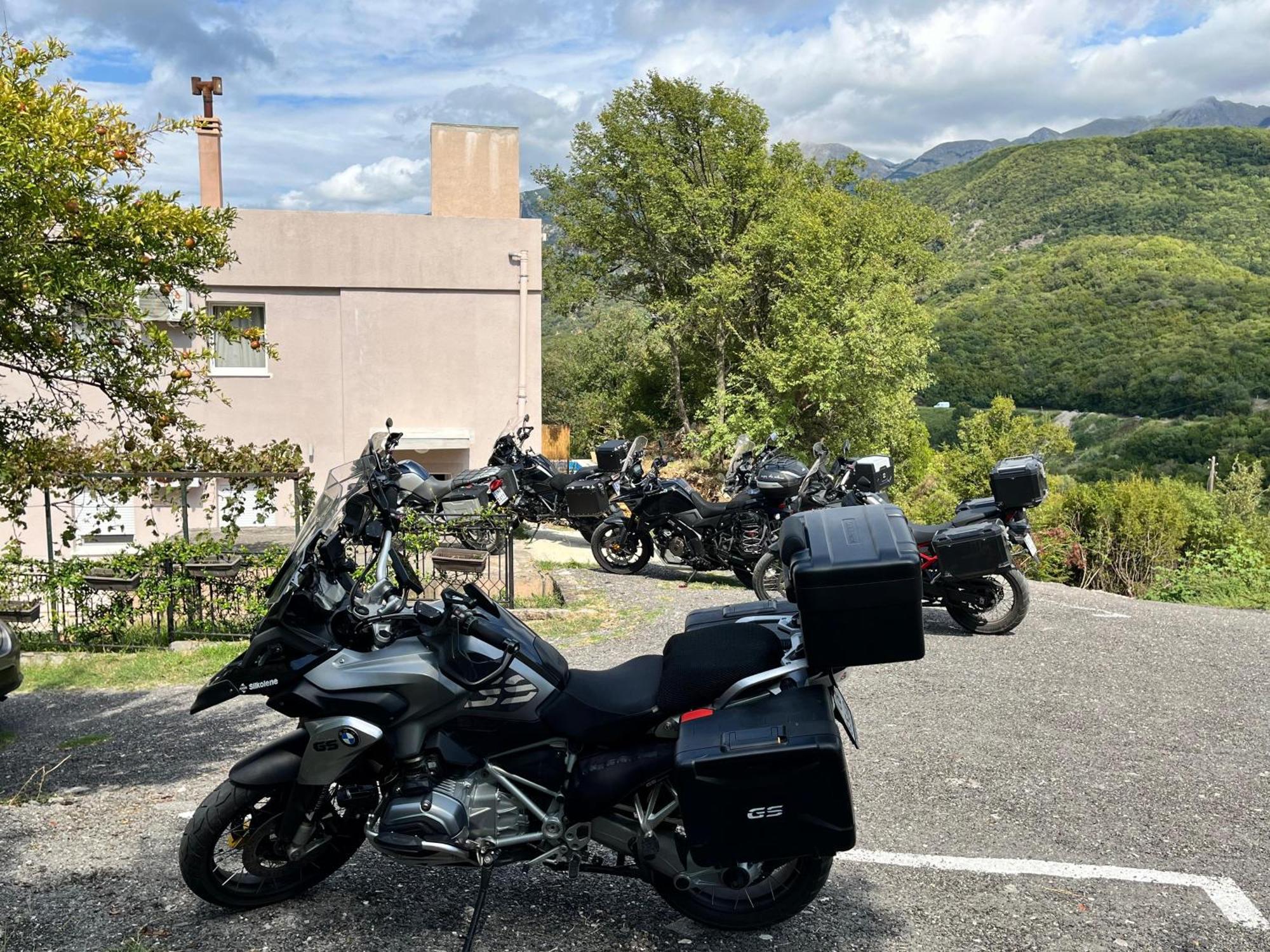 Guesthouse P&A Budva Exterior photo